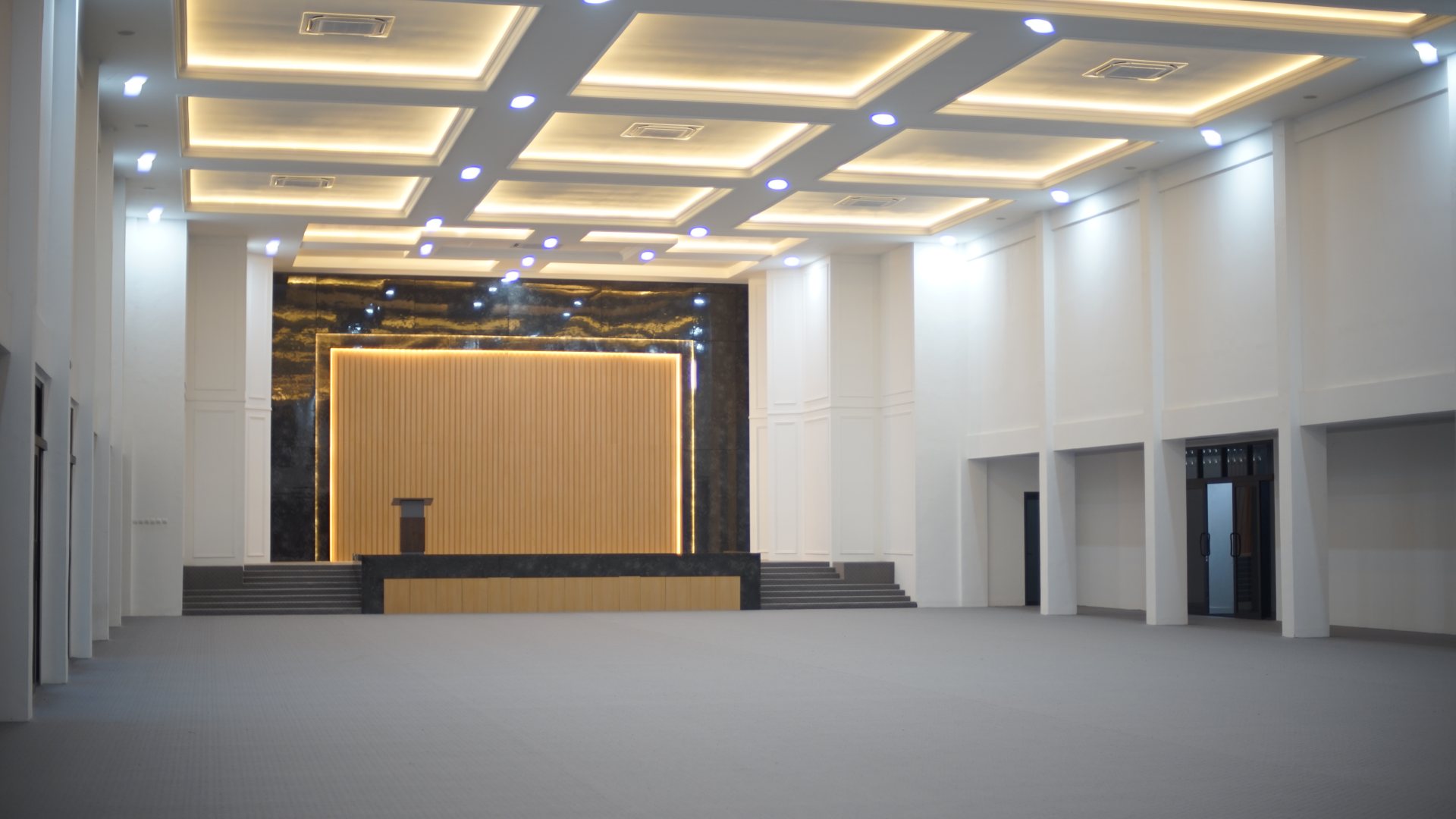 Erhanesia Convention Center